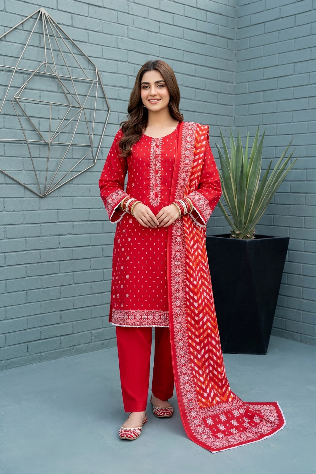 Premium Summer Printed Lawn 3-Piece Suit (Shirt, Trouser & Dupatta) | All Sizes Available | Pehnavaa Store