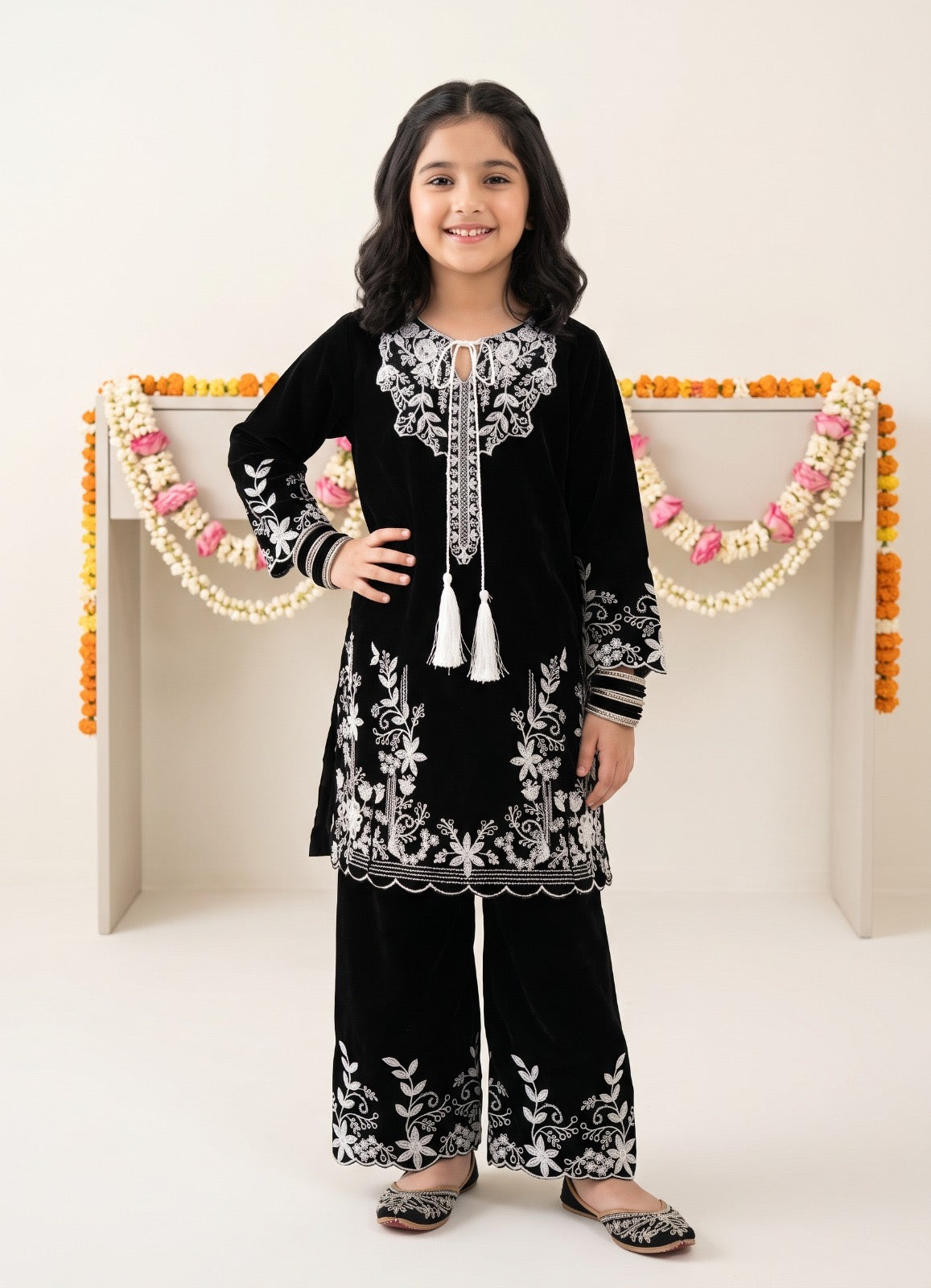 Girls white thread Velvet 2-pcs