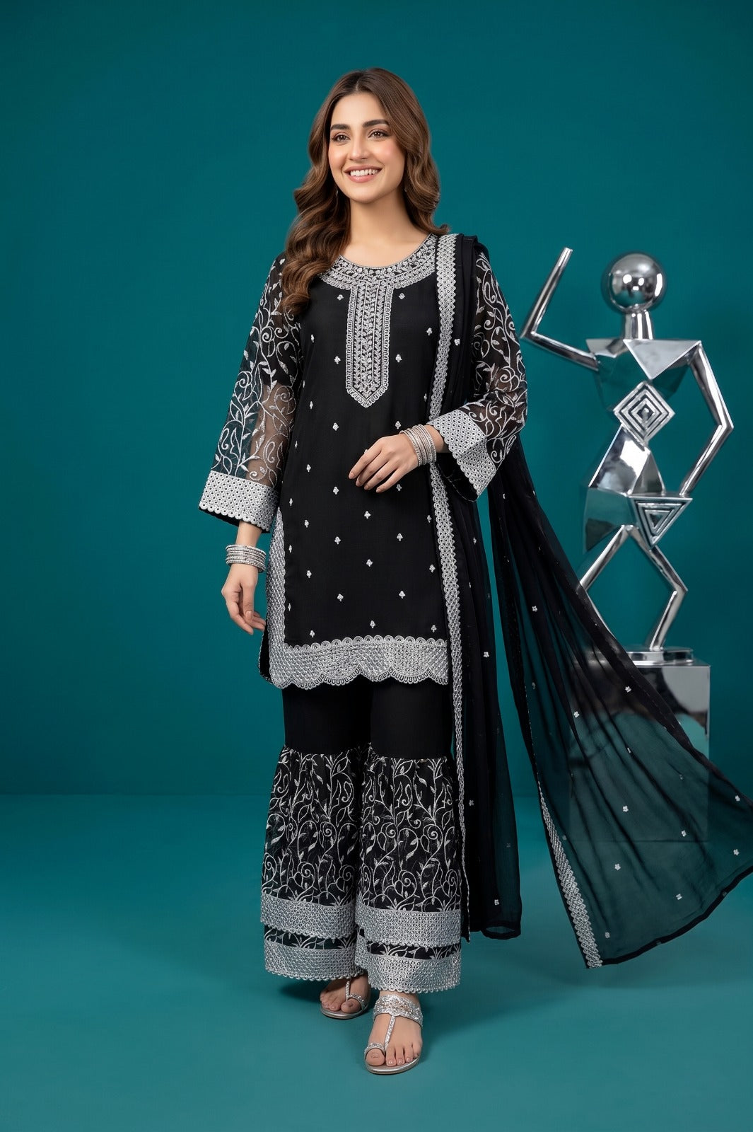 Premium Crinkle Chiffon 3-Pcs Stitched Dress