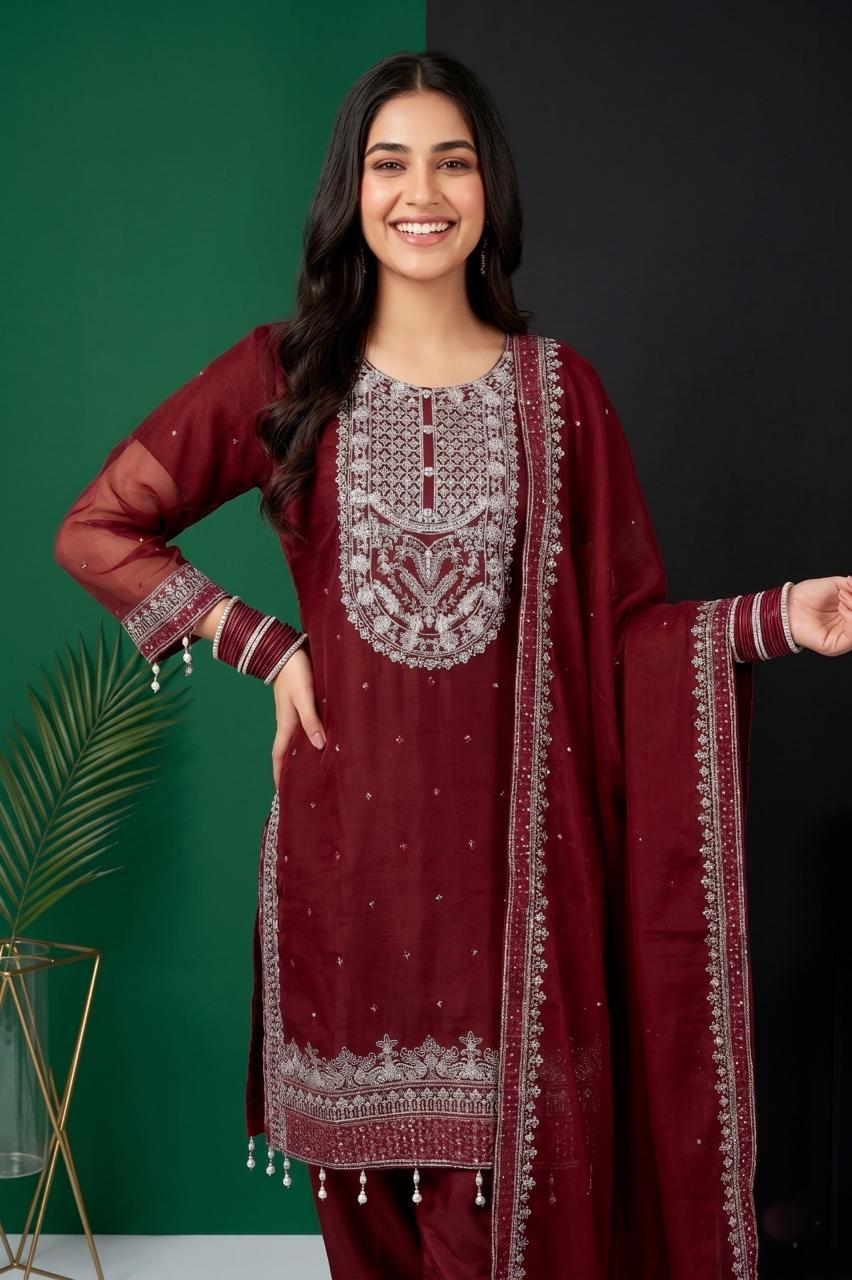 Pehnavaa Women's Fancy Crinkle Chiffon 3-Piece Suit – Luxury Embroidered Festive Collection
