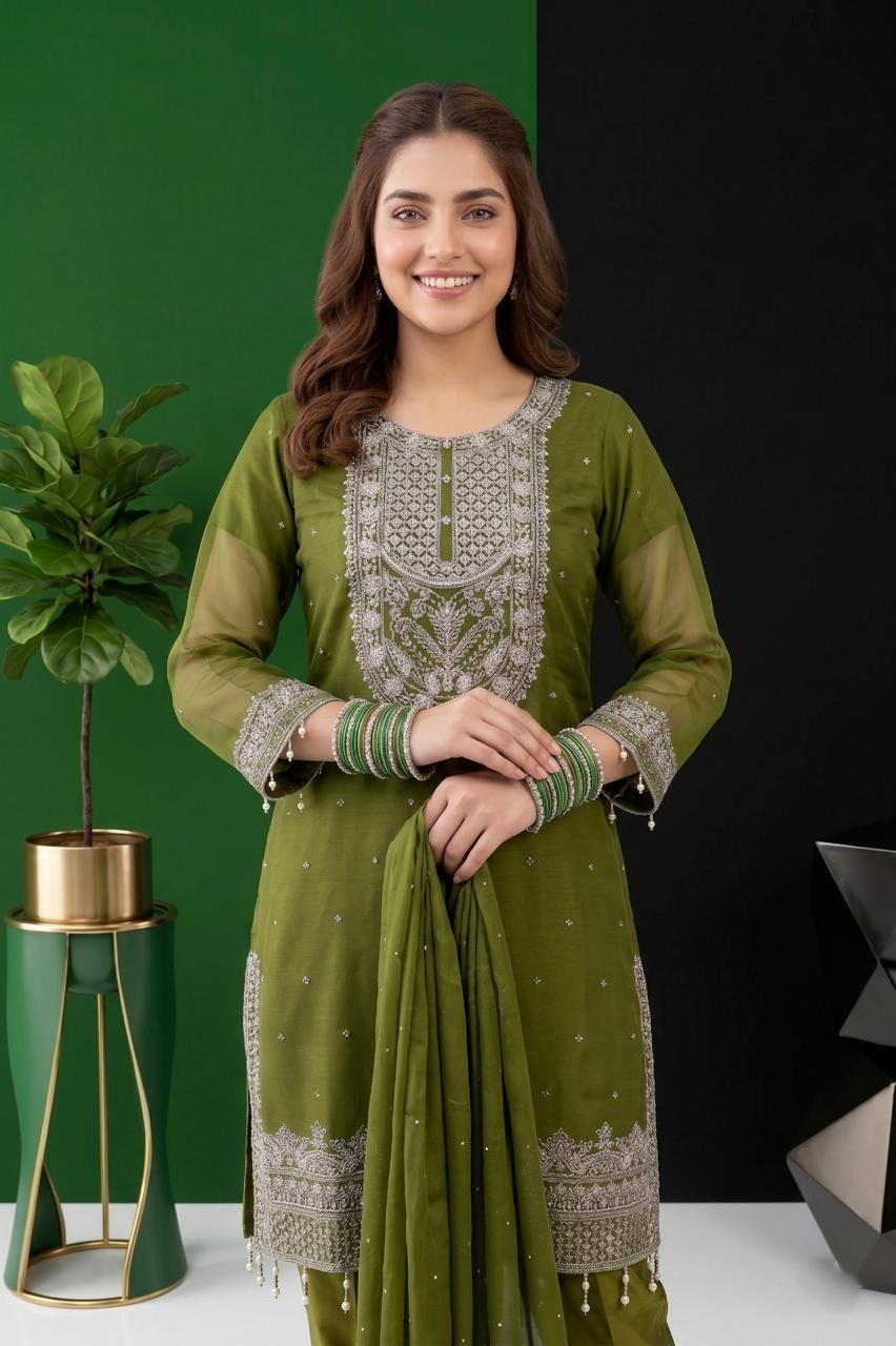 Pehnavaa Women's Fancy Crinkle Chiffon 3-Piece Suit – Luxury Embroidered Festive Collection