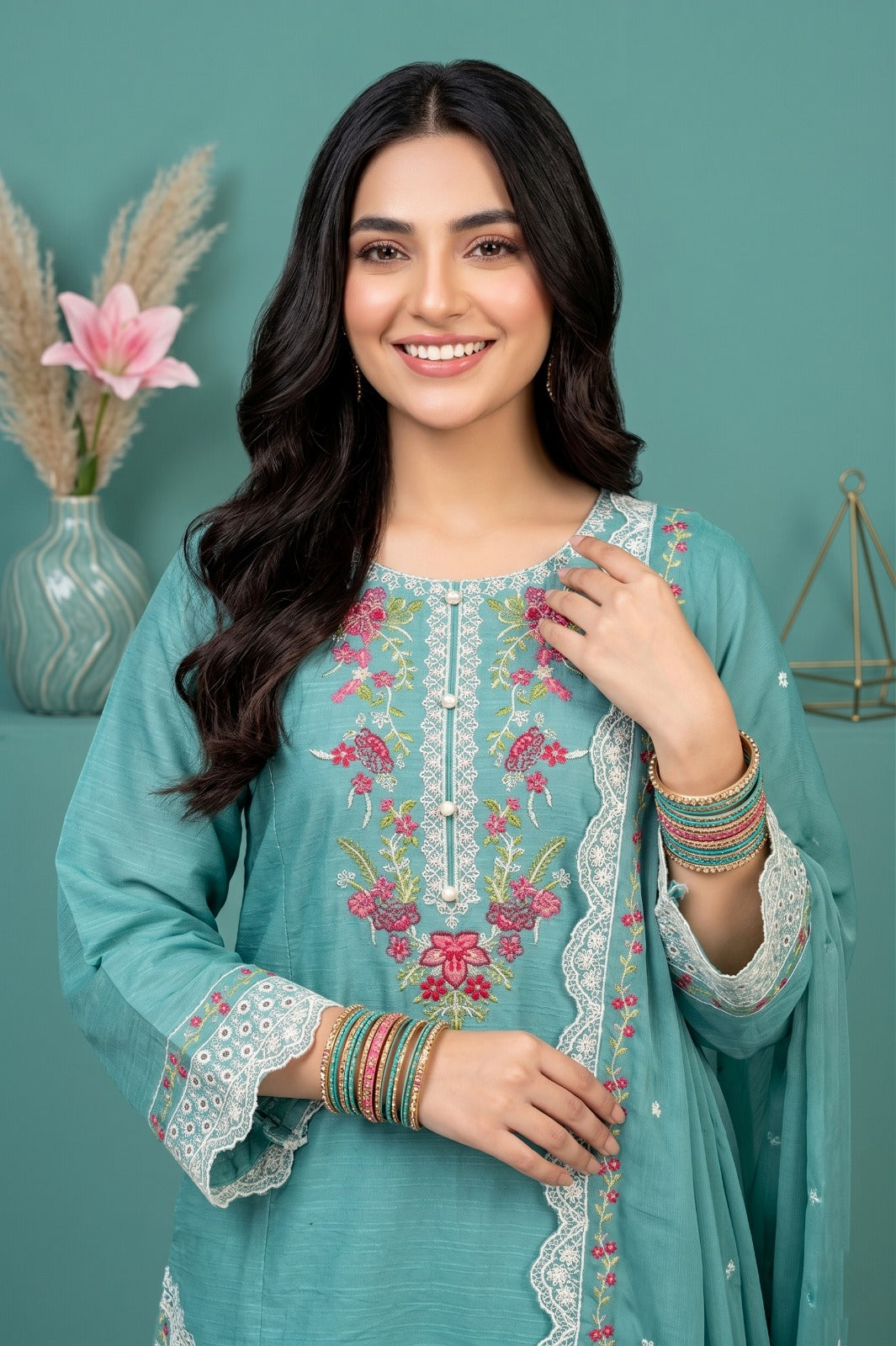 Pehnavaa Premium Embroidered 3-Piece Lawn Suit With Chiffon Embroidery Dupatta