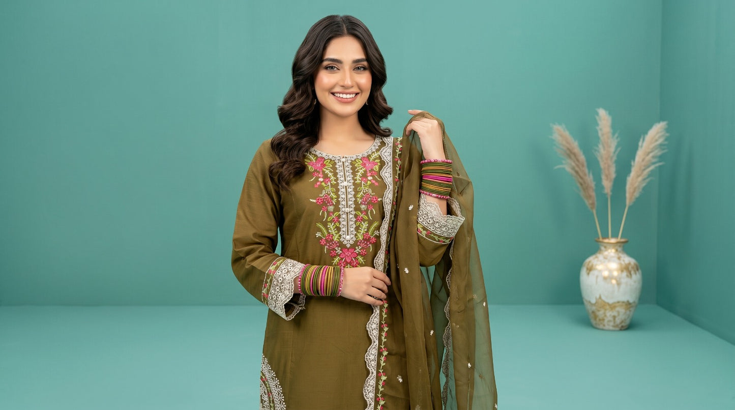 Pehnavaa Premium Embroidered 3-Piece Lawn Suit With Chiffon Embroidery Dupatta